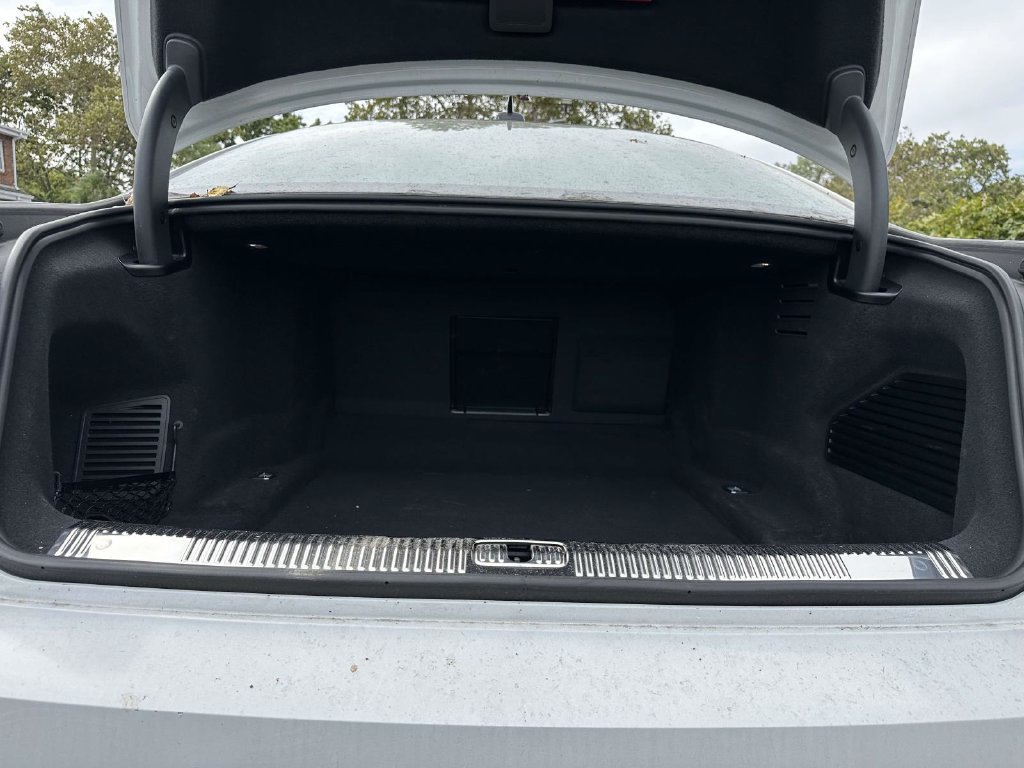Used 2022 Audi A8 L 3.0T AWD/4WD image 11