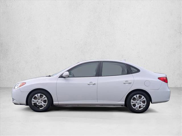 Used 2010 Hyundai Elantra GLS FWD image 9