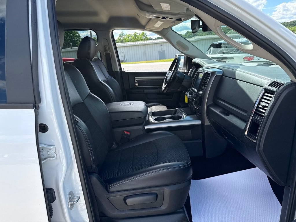 Used 2018 RAM 1500 Sport w/ Quick Order Package 26Q Night AWD/4WD image 40