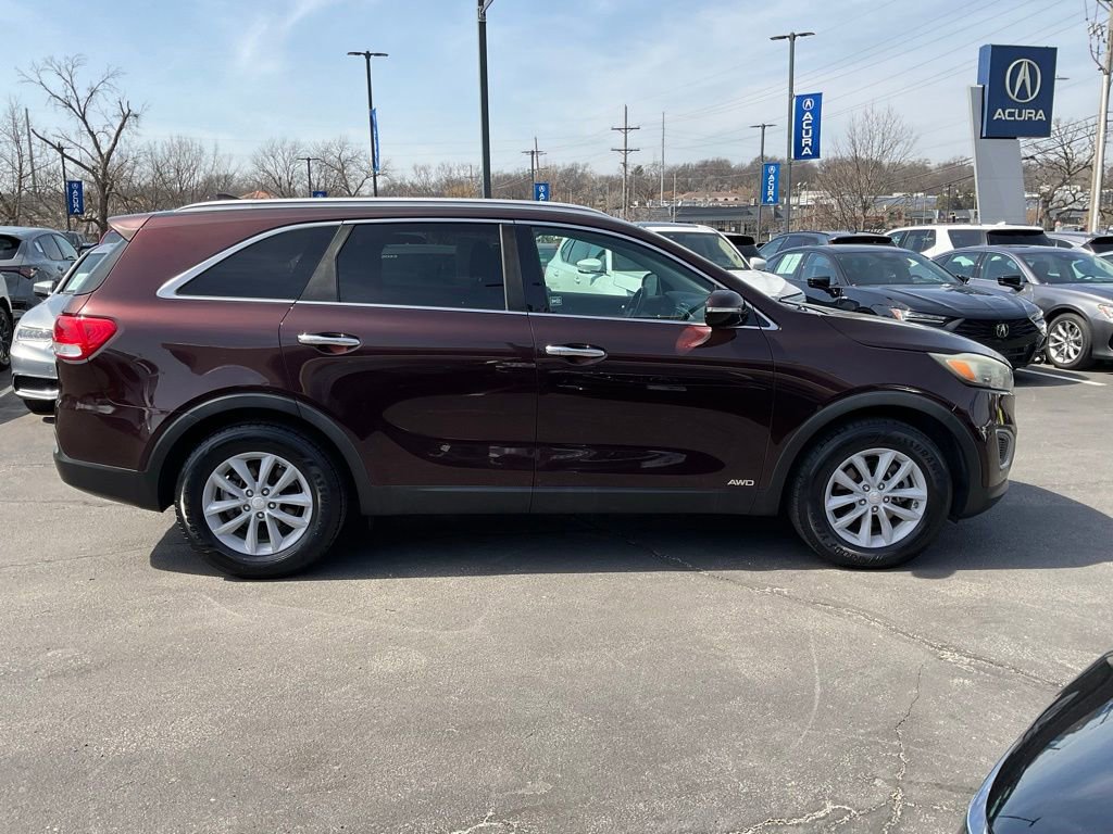 Used 2016 Kia Sorento LX w/ LX Convenience Package image 7