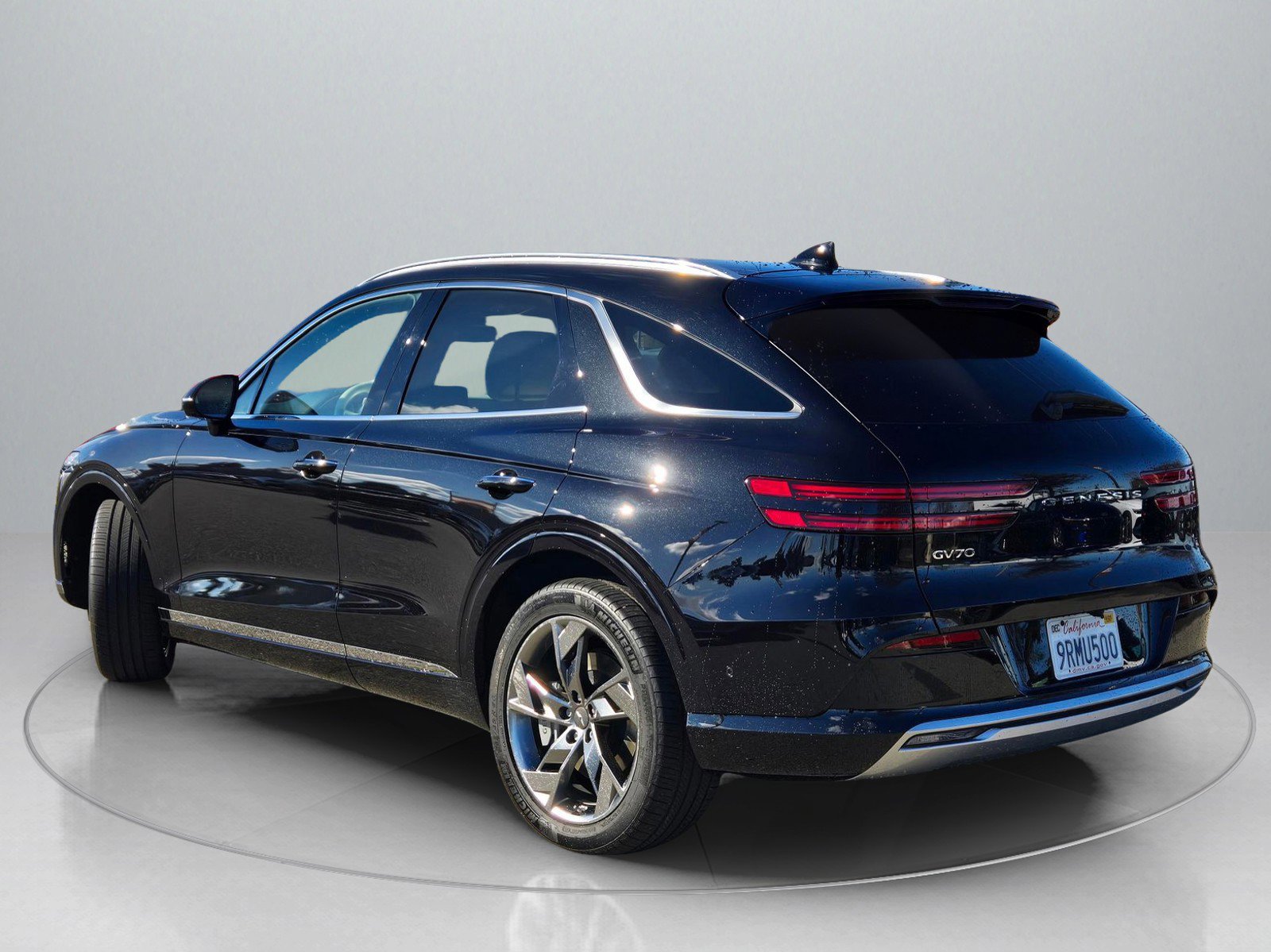 Used 2025 Genesis Electrified GV70 Advanced image 5