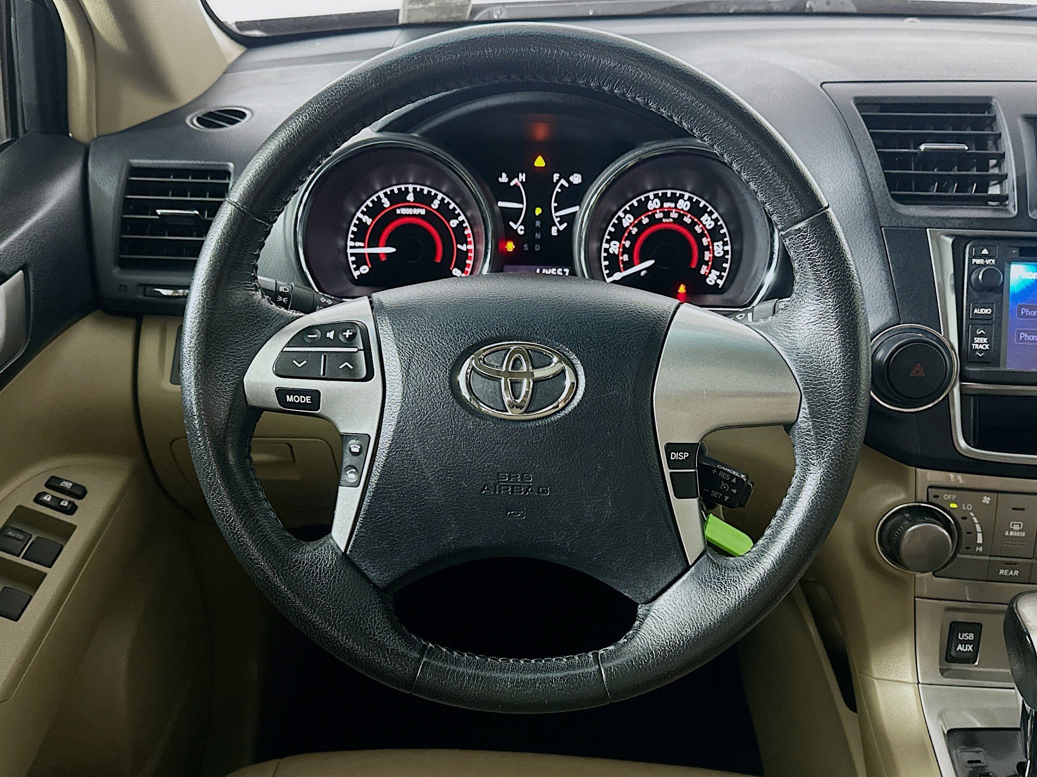 Used 2013 Toyota Highlander SE image 17