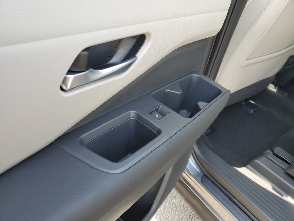 New 2026 Nissan Pathfinder SL FWD image 12