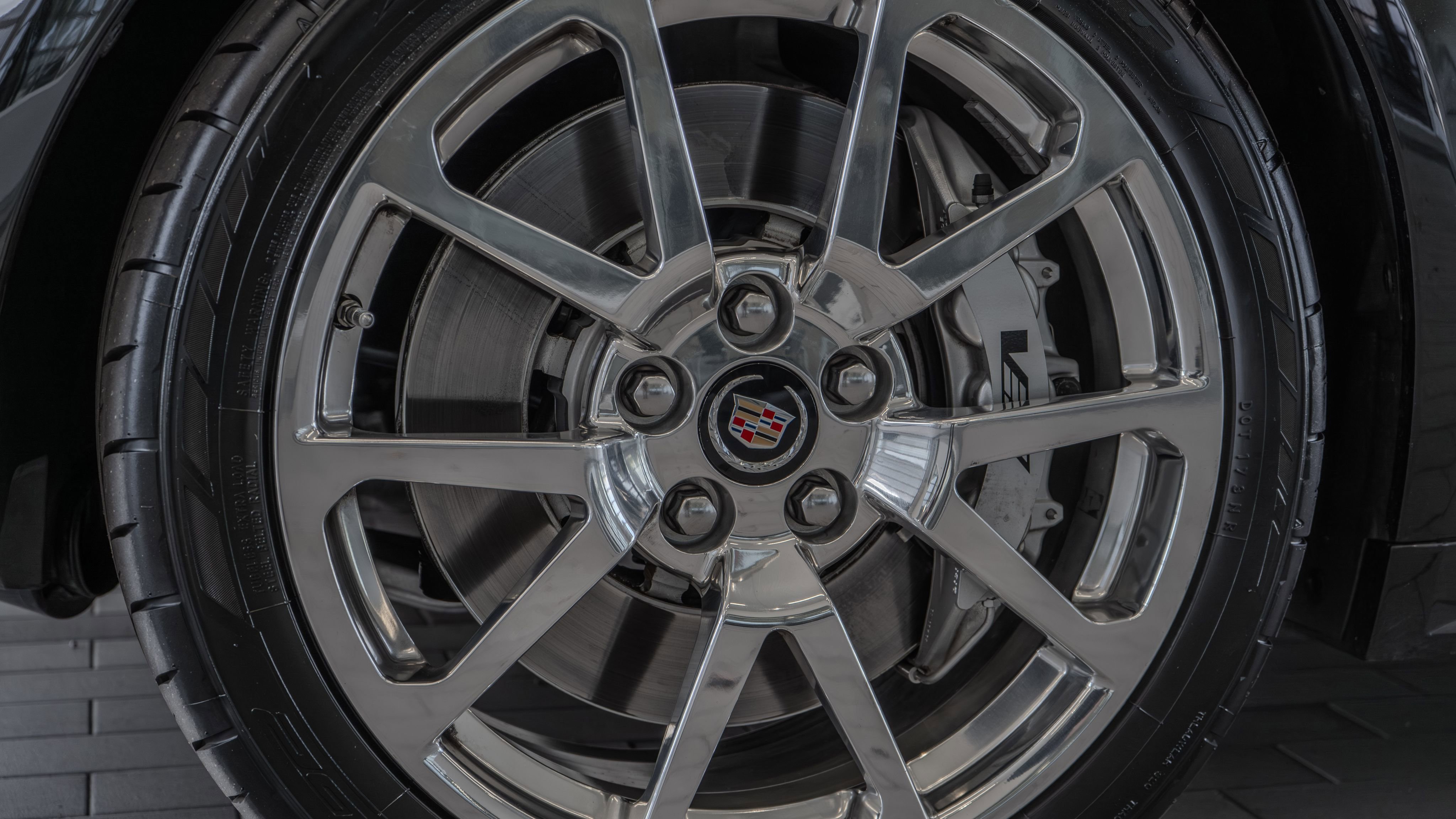 Used 2011 Cadillac CTS V w/ Wood Trim Package image 30