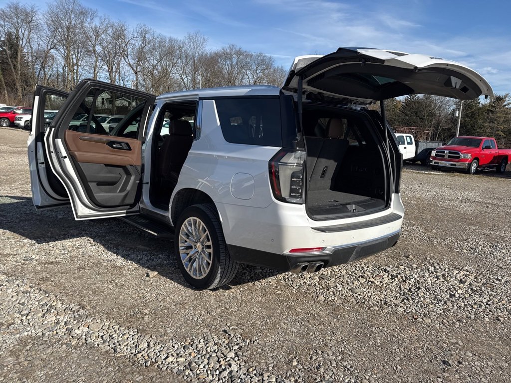 Used 2025 Chevrolet Tahoe High Country w/ Sun And Tow Package image 29