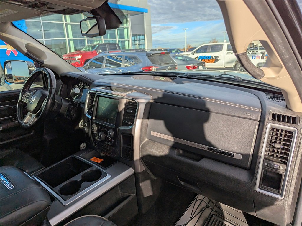 Used 2014 RAM 3500 Laramie Longhorn image 42