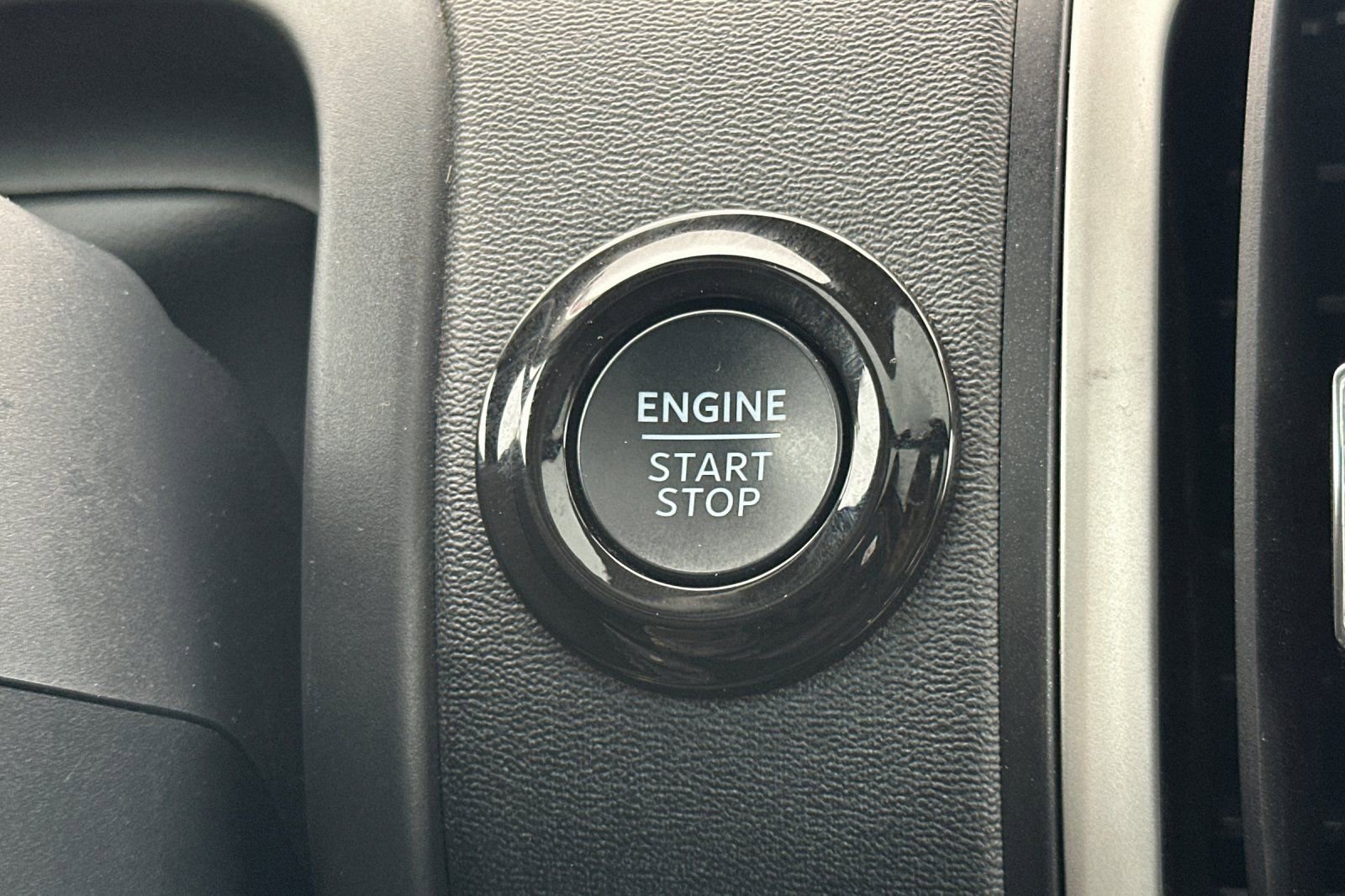 Used 2025 Ford Expedition Max Active image 22