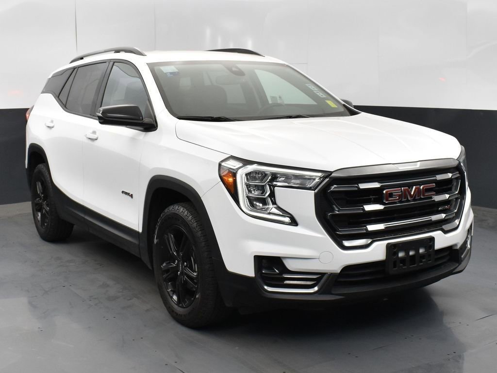 Used 2023 GMC Terrain AT4 image 1