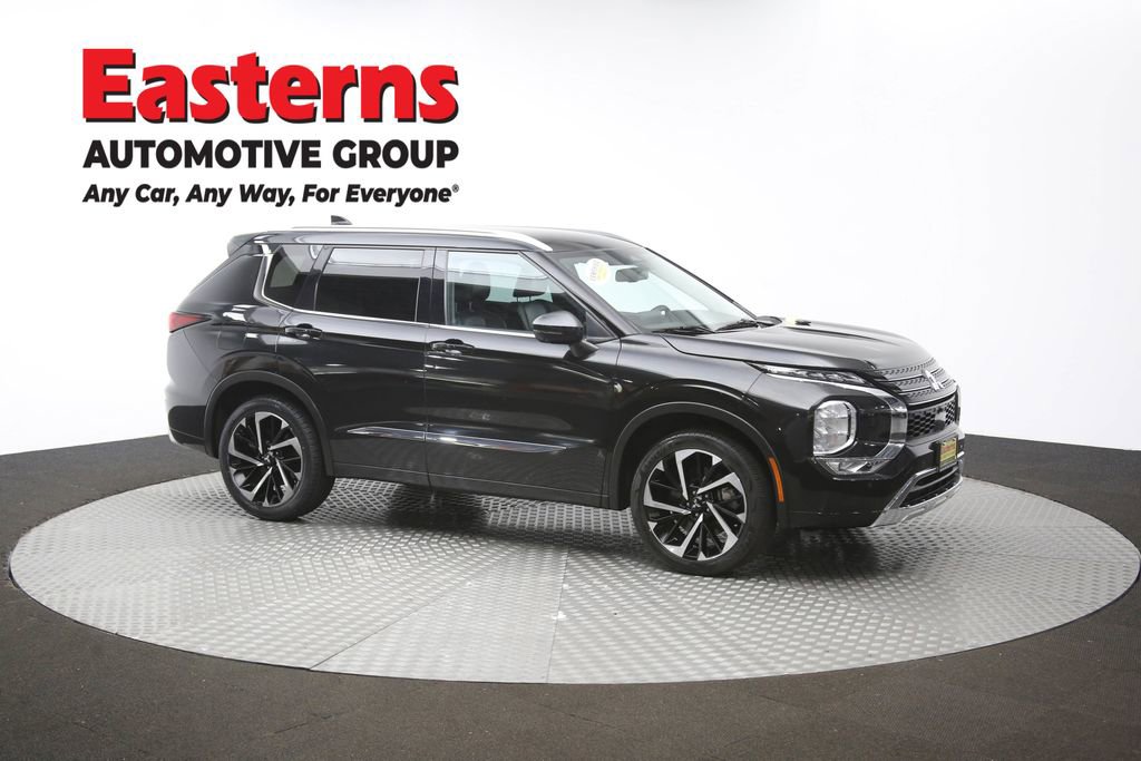 Used 2022 Mitsubishi Outlander SEL image 50