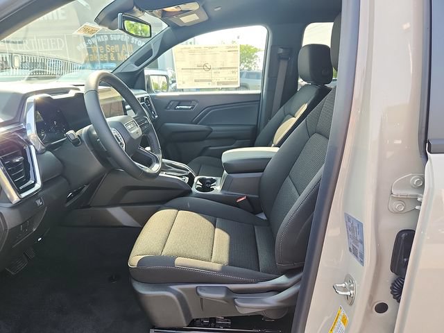New 2026 GMC Canyon Elevation w/ Convenience Package RWD image 9