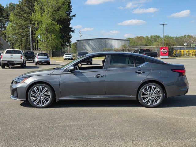 New 2026 Nissan Altima 2.5 SV w/ SV Premium Package FWD image 2