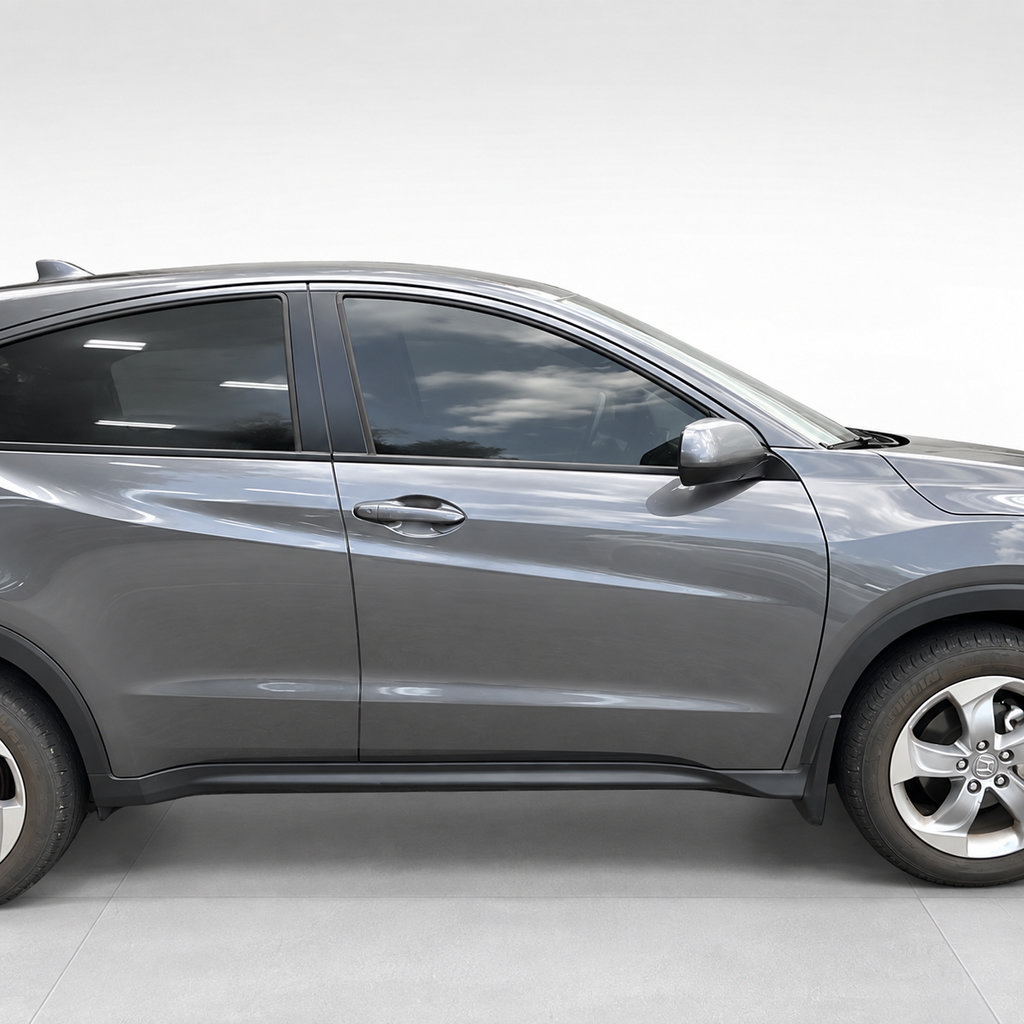 Used 2019 Honda HR-V LX image 12