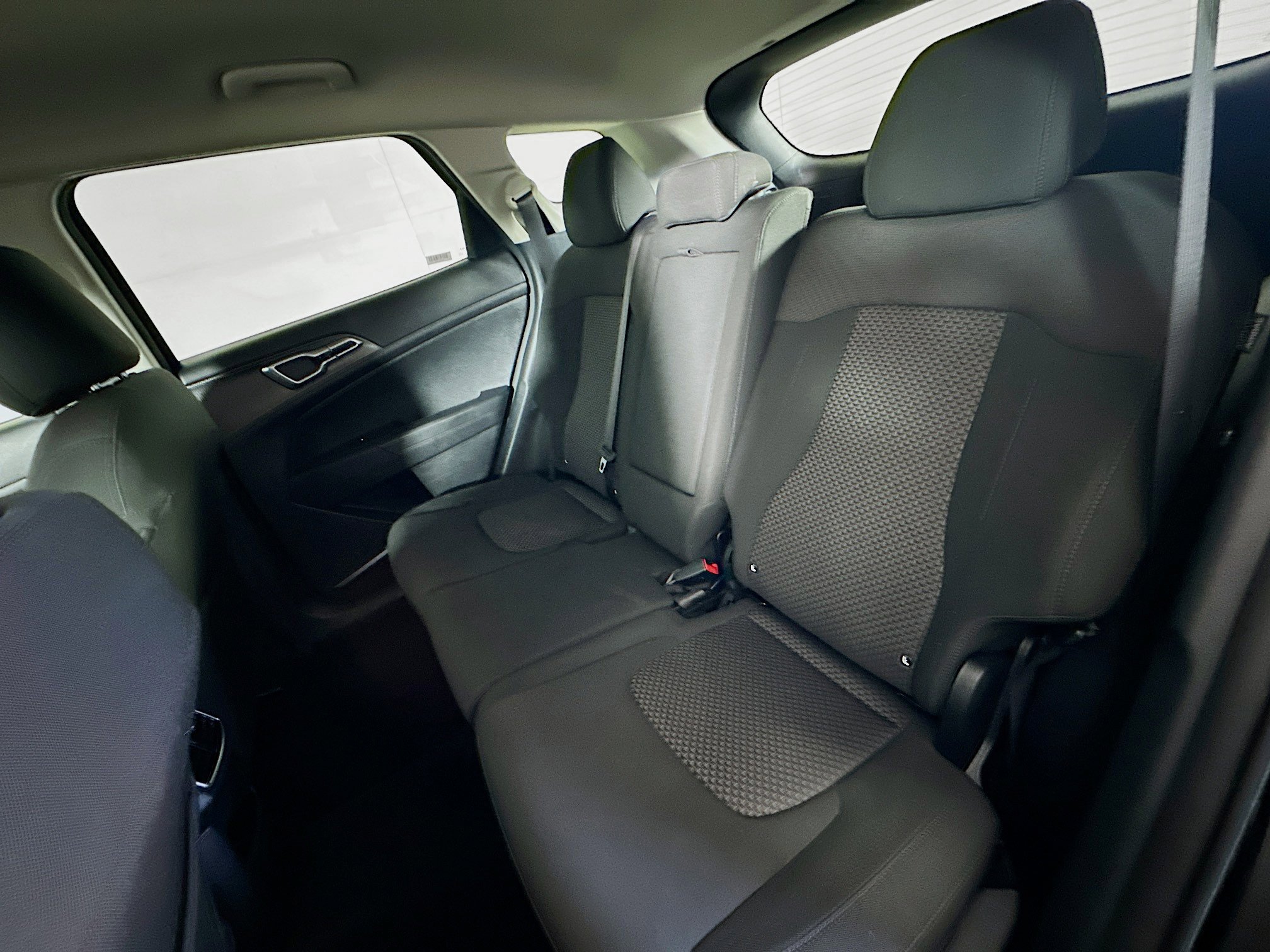 Used 2024 Kia Sportage LX image 26