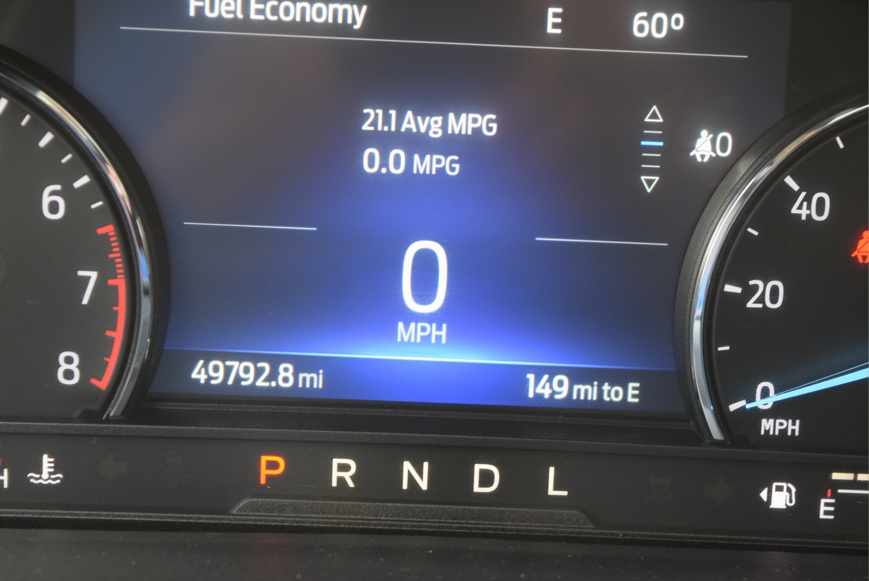 Certified 2022 Ford Explorer XLT w/ Equipment Group 202A AWD/4WD image 15