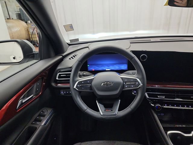 Used 2024 Chevrolet Traverse Z71 image 13