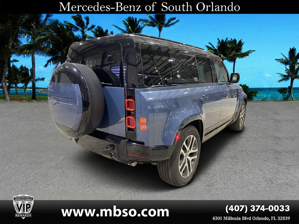 Used 2024 Land Rover Defender 110 X-Dynamic SE AWD/4WD image 15