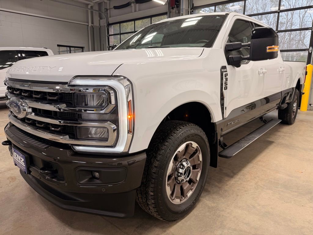 Used 2024 Ford F350 King Ranch AWD/4WD image 4