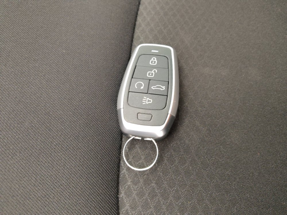 Used 2025 Chevrolet Malibu LS w/ LPO, Floor Liner Package FWD image 32