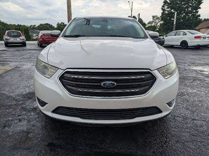 Used 2014 Ford Taurus SEL FWD image 7