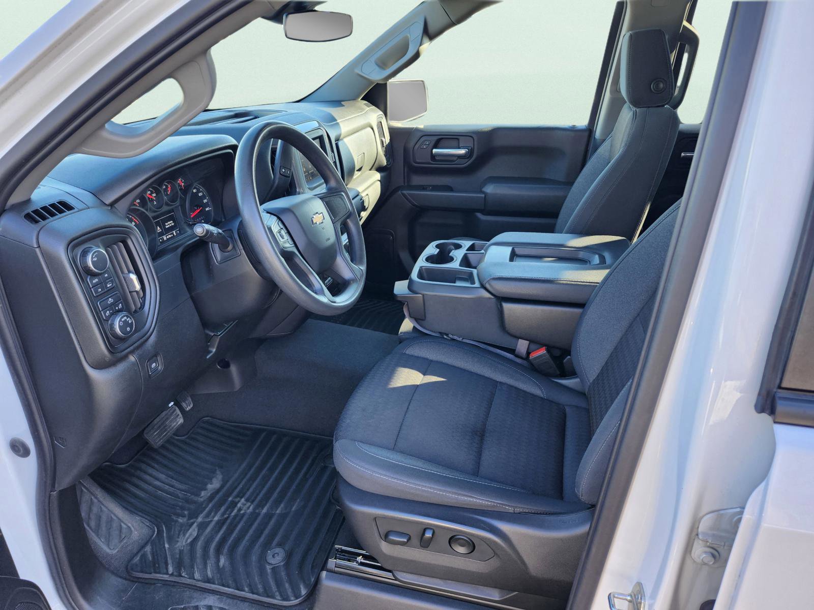 Used 2023 Chevrolet Silverado 1500 Custom w/ LPO, Dark Essentials Package AWD/4WD image 28