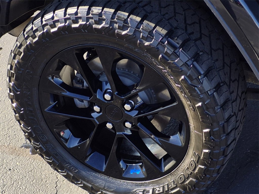 Used 2022 Jeep Wrangler Unlimited Sahara image 7