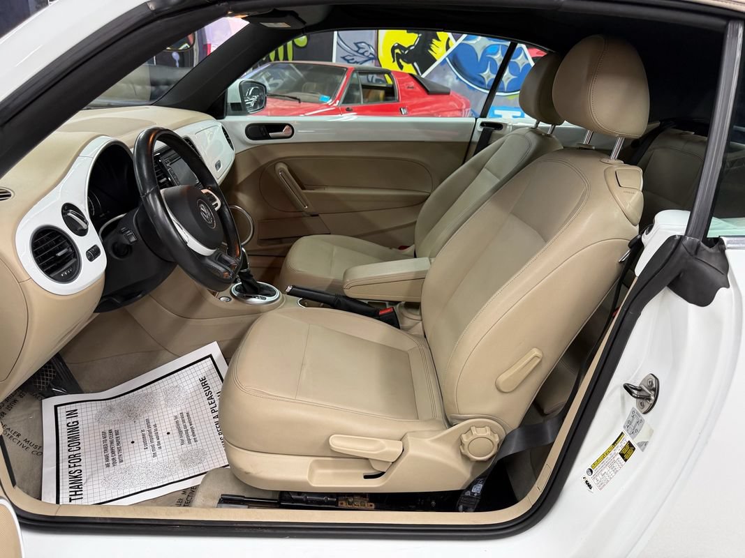 Used 2014 Volkswagen Beetle 1.8T FWD image 13