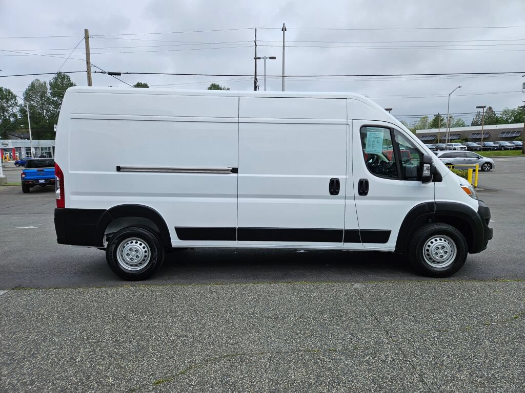 Used 2026 RAM ProMaster 2500 w/ Convenience Group FWD image 6
