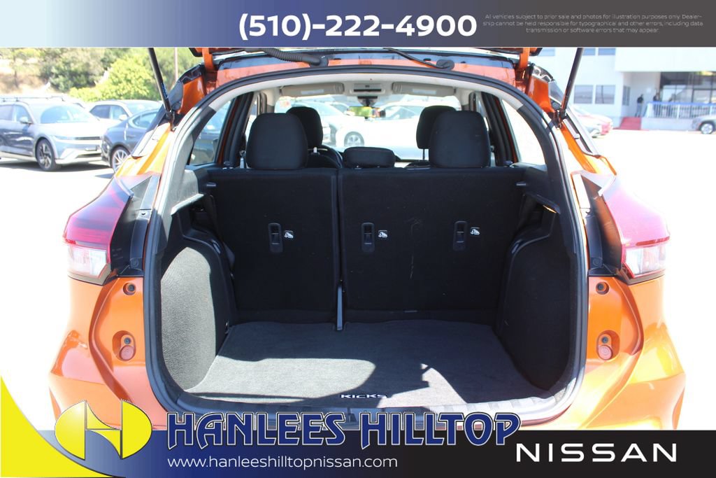 Used 2024 Nissan Kicks SR FWD image 10