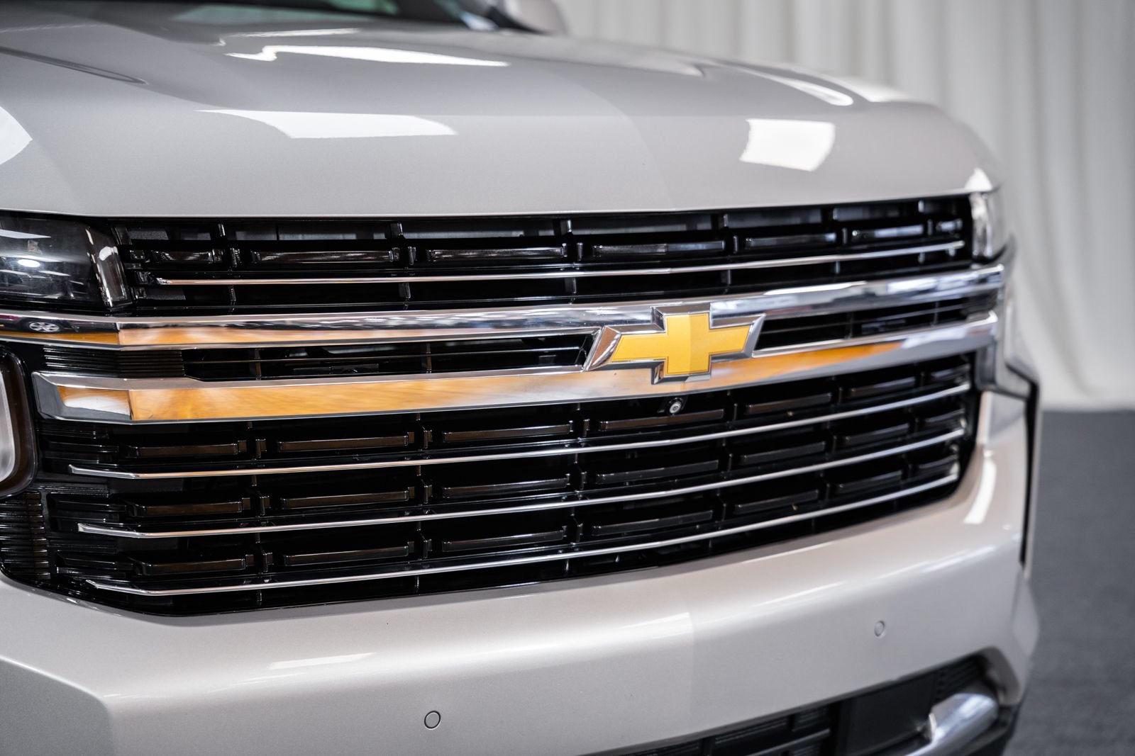 Used 2024 Chevrolet Tahoe LT w/ Luxury Package AWD/4WD image 13