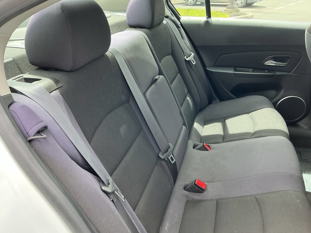 Used 2014 Chevrolet Cruze Eco w/ Enhanced Safety Package FWD image 18