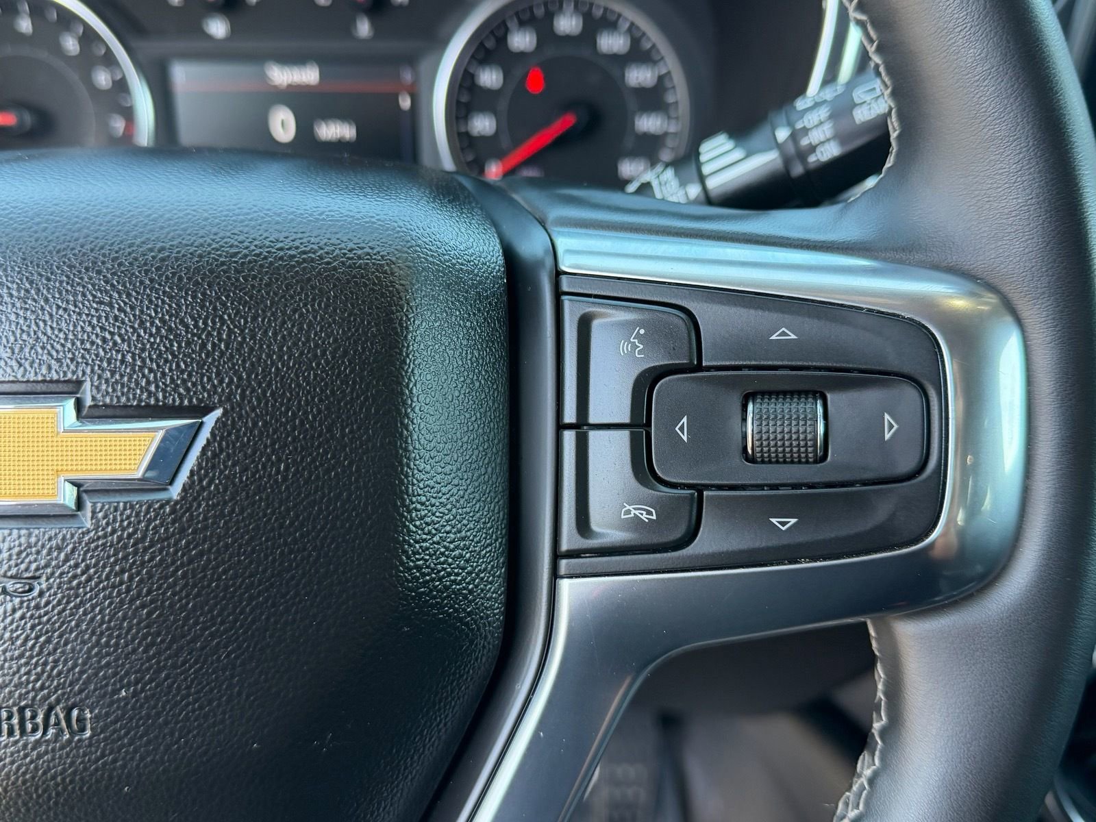 Used 2024 Chevrolet Blazer LT FWD image 36