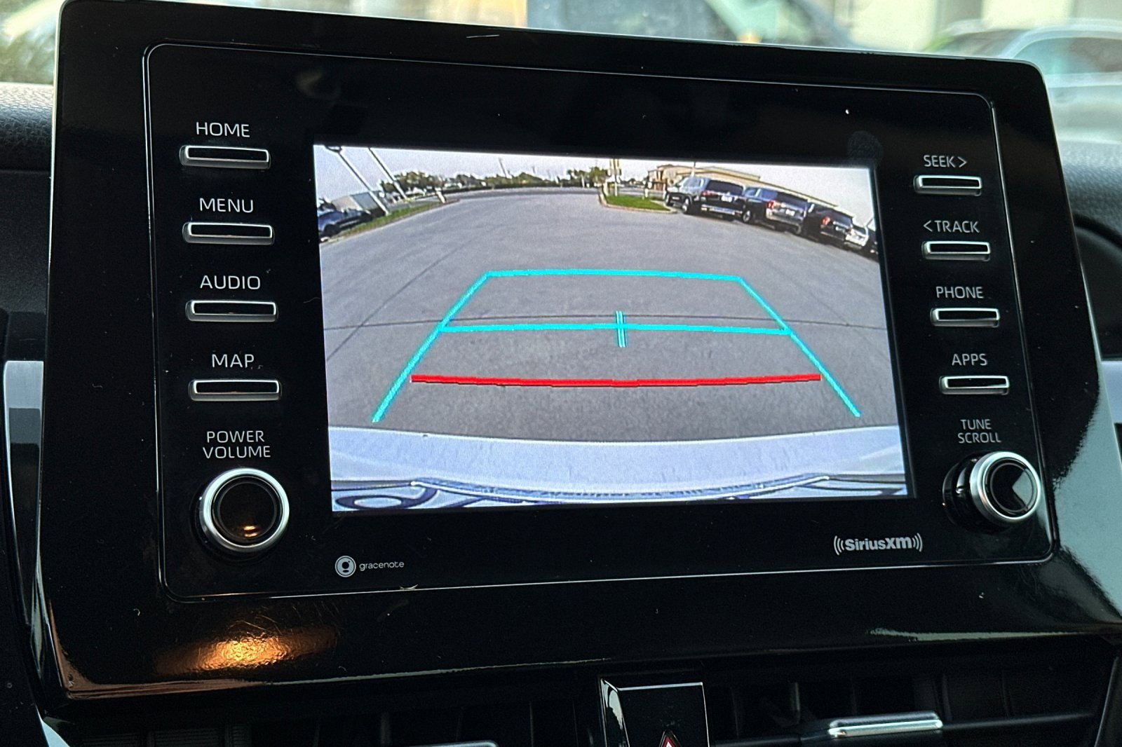 Used 2024 Toyota Camry SE image 18