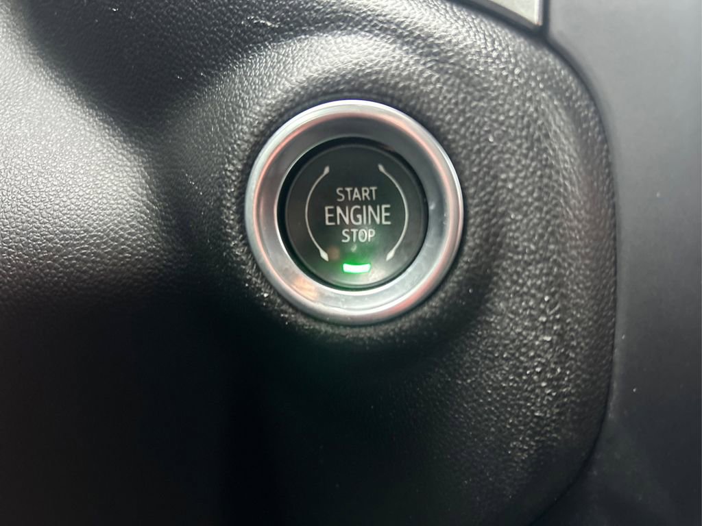 Used 2020 Chevrolet Silverado 1500 LT w/ All-Star Edition image 29