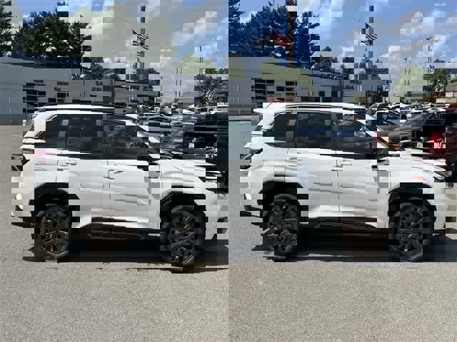 Used 2025 Subaru Forester Sport image 3