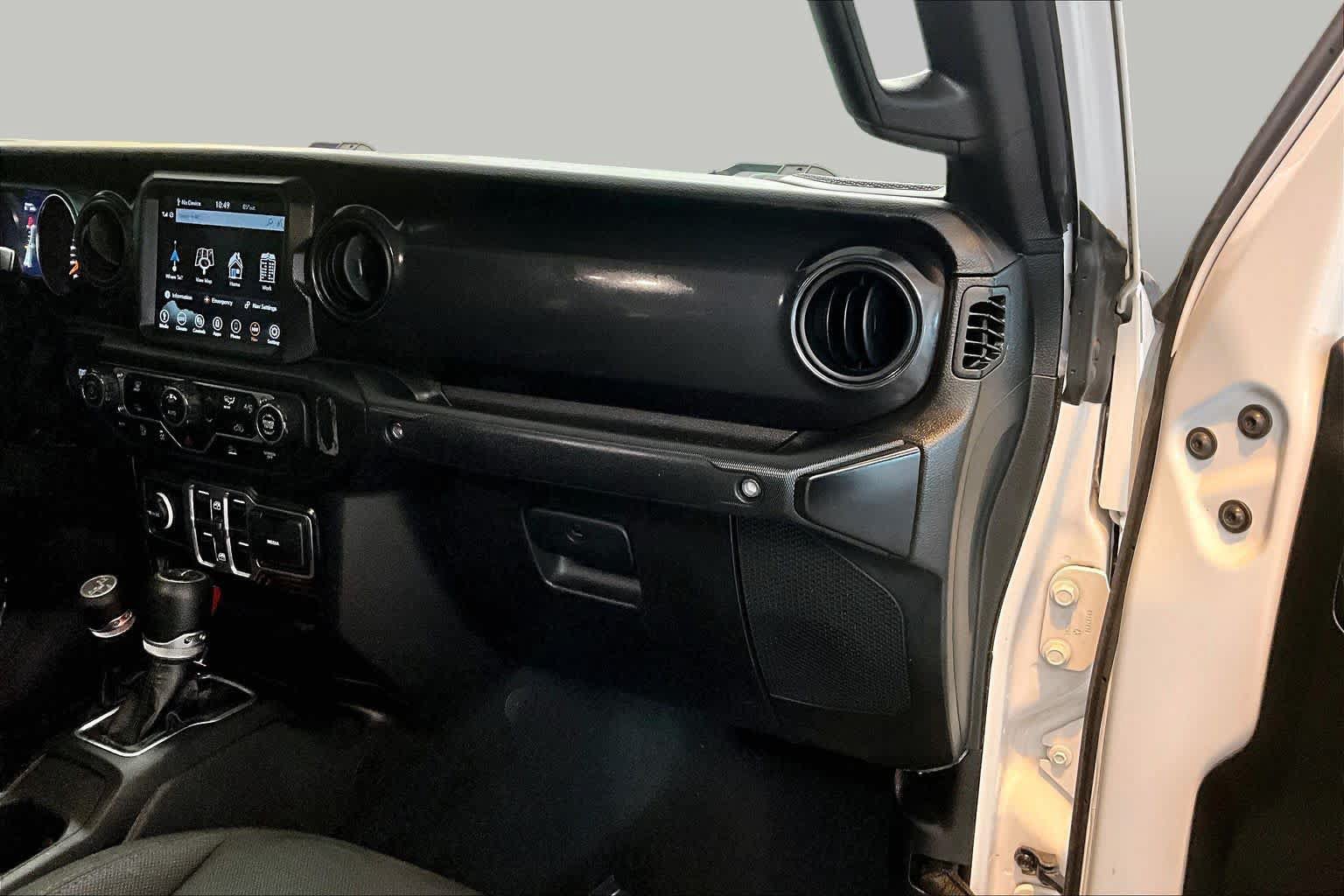 Used 2022 Jeep Gladiator Sport AWD/4WD image 18