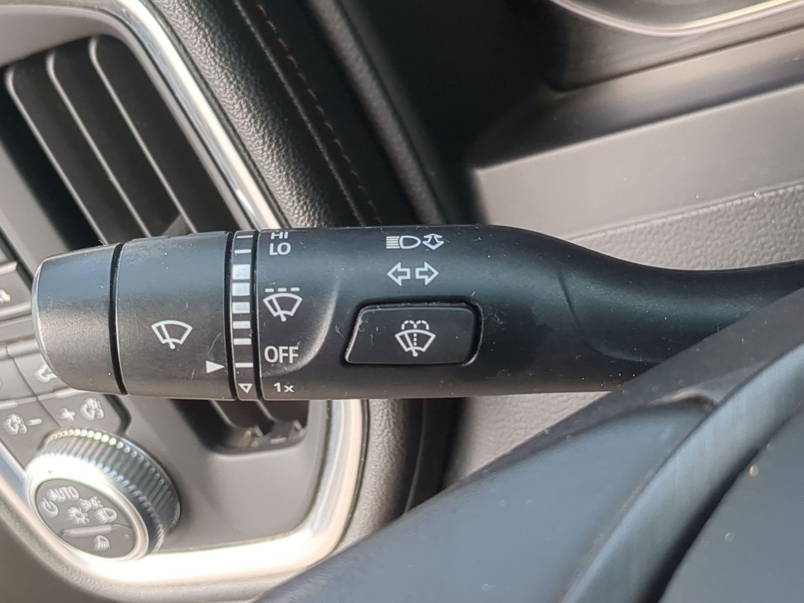 Used 2019 GMC Sierra 1500 AT4 image 26