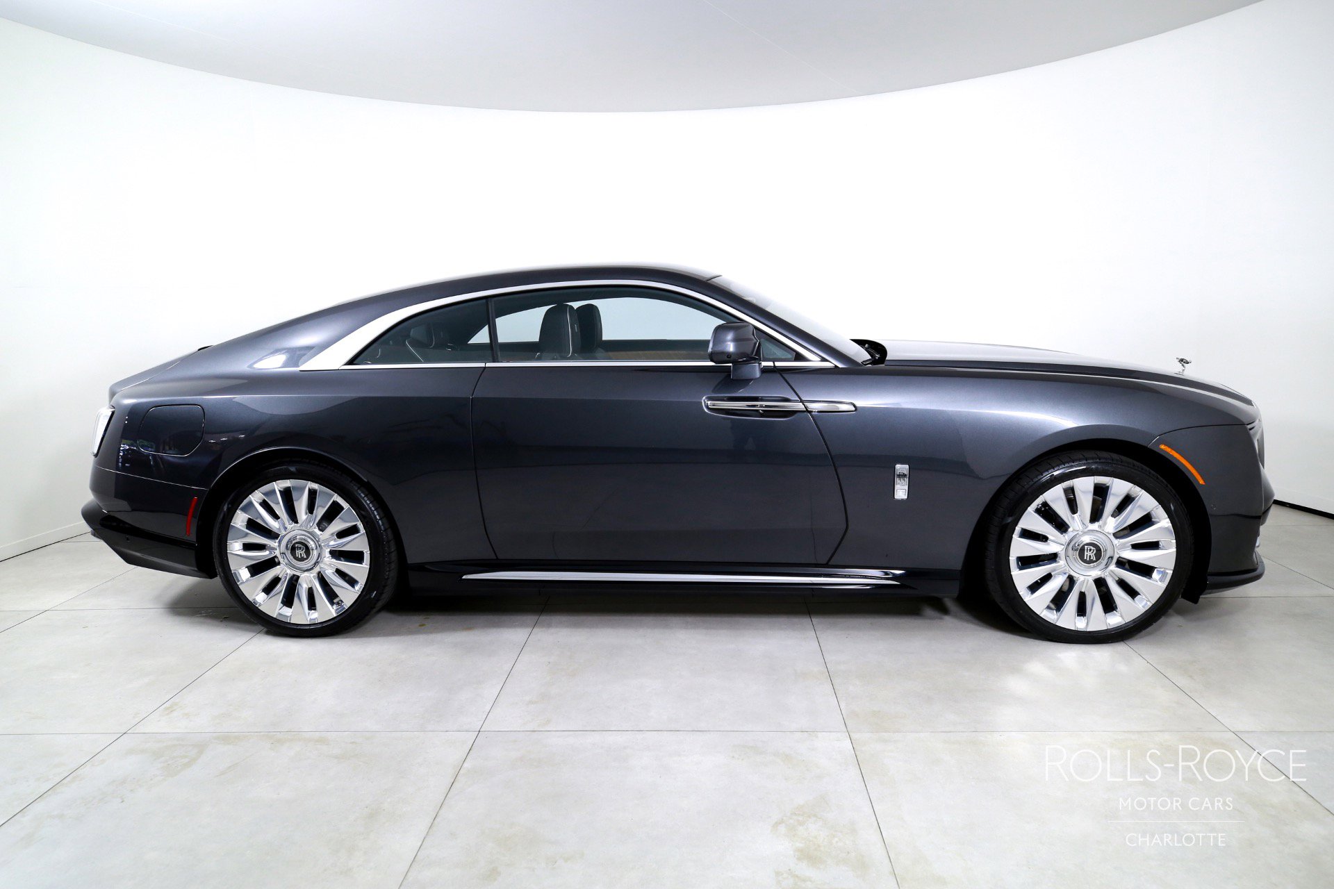 Certified 2025 Rolls-Royce Spectre w/ Spectre Launch Package image 10