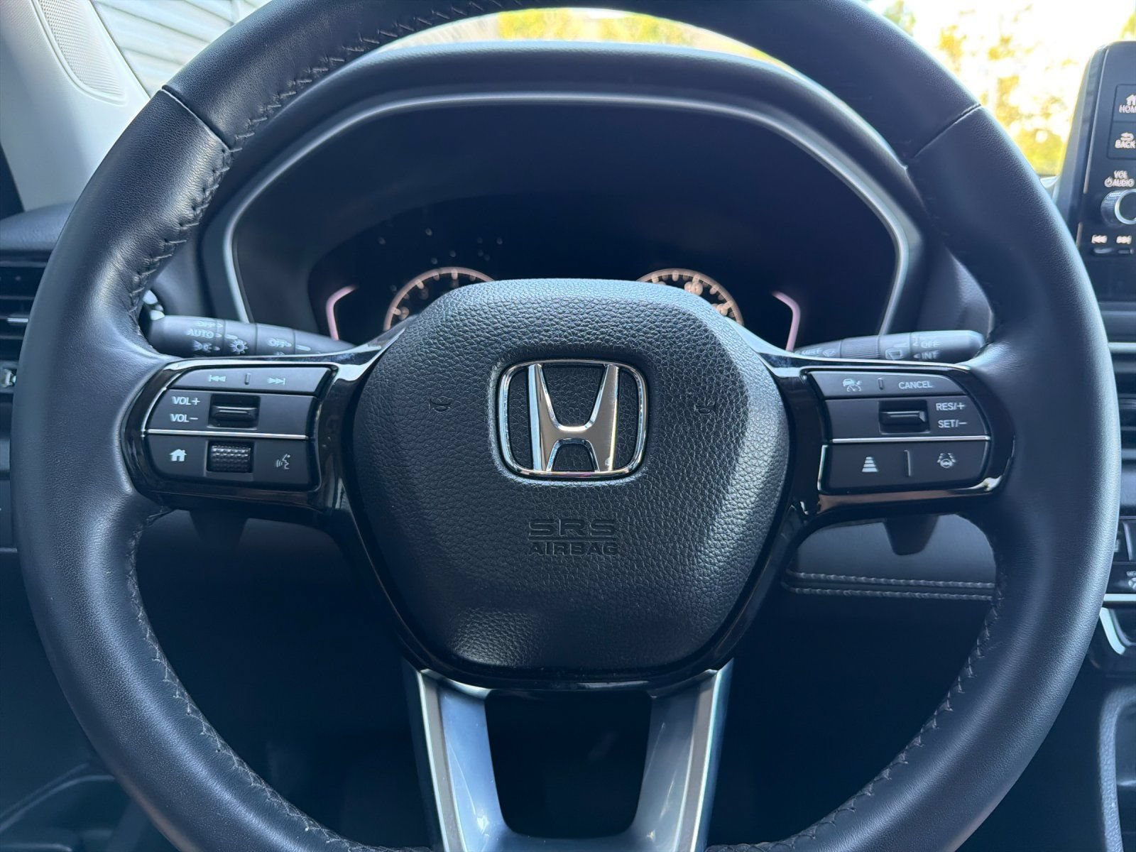 Used 2025 Honda Pilot EX-L image 22