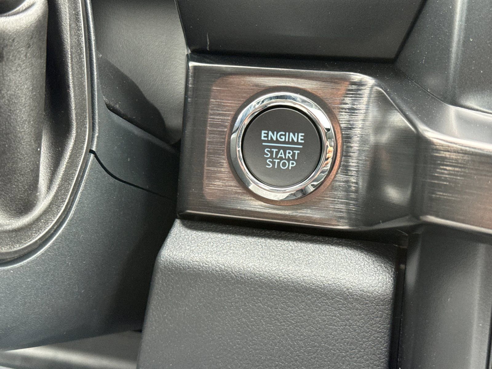 New 2026 Ford F250 4x4 Crew Cab Super Duty image 25