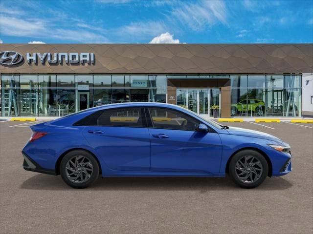 New 2025 Hyundai Elantra Blue image 7