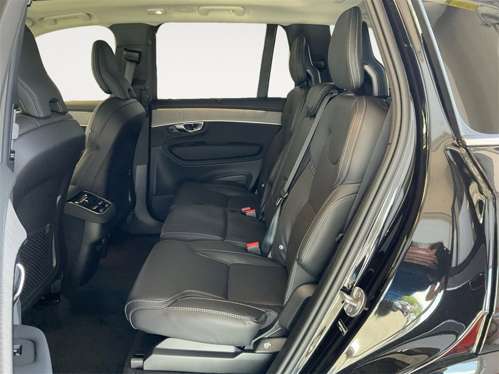 New 2026 Volvo XC90 B6 Ultra image 13