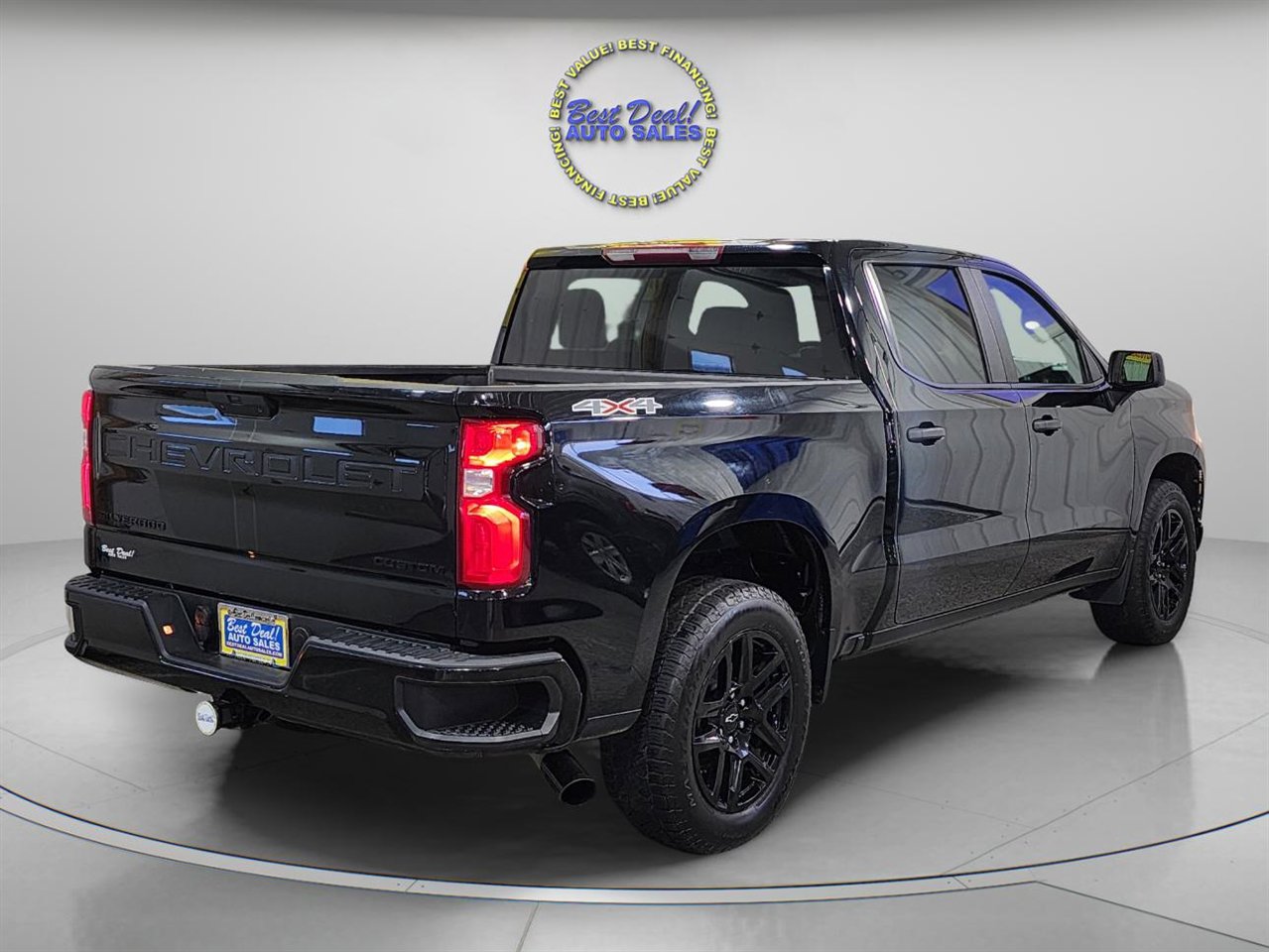 Used 2021 Chevrolet Silverado 1500 Custom w/ Rally Edition image 8