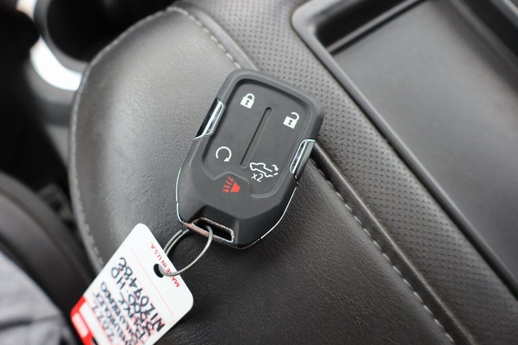 Used 2022 Chevrolet Silverado 3500 High Country w/ Safety Package II image 19