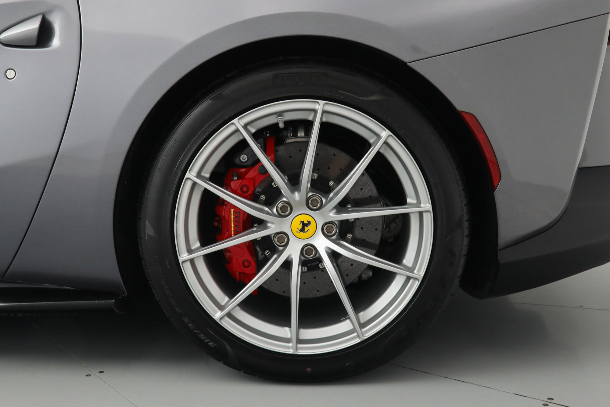 Certified 2021 Ferrari 812 GTS RWD image 39