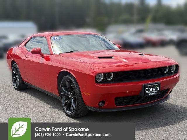 Used 2018 Dodge Challenger SXT w/ Blacktop Package RWD 360° Tour