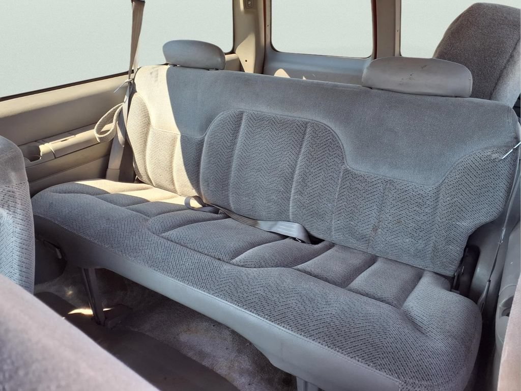 Used 1997 Chevrolet Tahoe 4WD 2-Door w/ Preferred Equipment Group 2 image 21