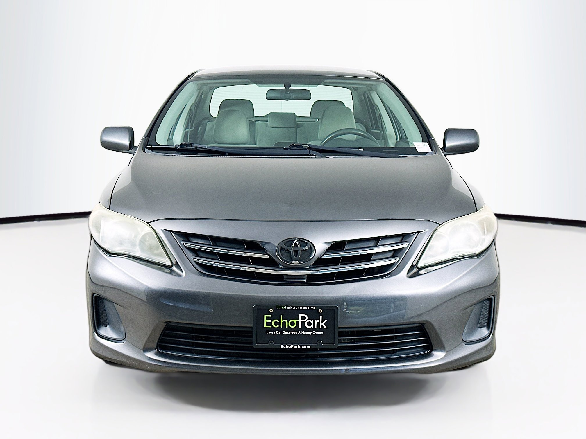 Used 2013 Toyota Corolla LE image 2