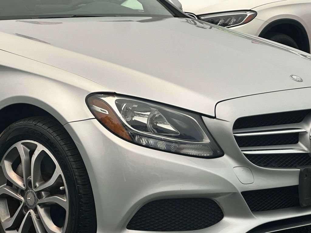 Used 2016 Mercedes-Benz C 300 4MATIC Sedan image 8