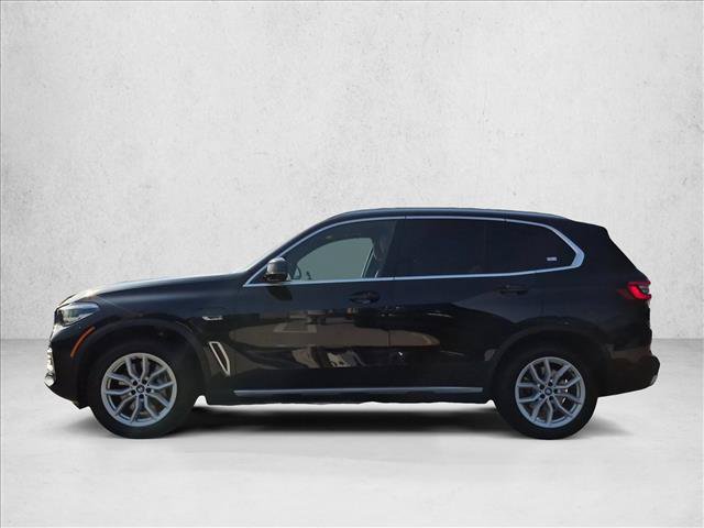 Used 2023 BMW X5 xDrive45e w/ Parking Assistance Package AWD/4WD image 9