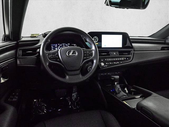 Used 2024 Lexus ES 350 w/ Premium Package FWD image 19